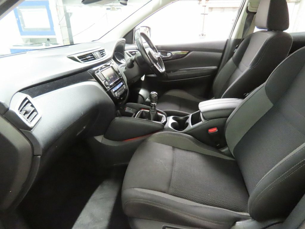 Nissan Qashqai 1.3 Dig-t Acenta Blue #8