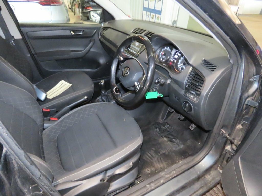 Skoda Fabia 1.0 Tsi Se Dsg 2021 Blue #7