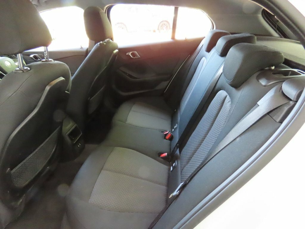 BMW 1 Series 2022 22 2.0  #10