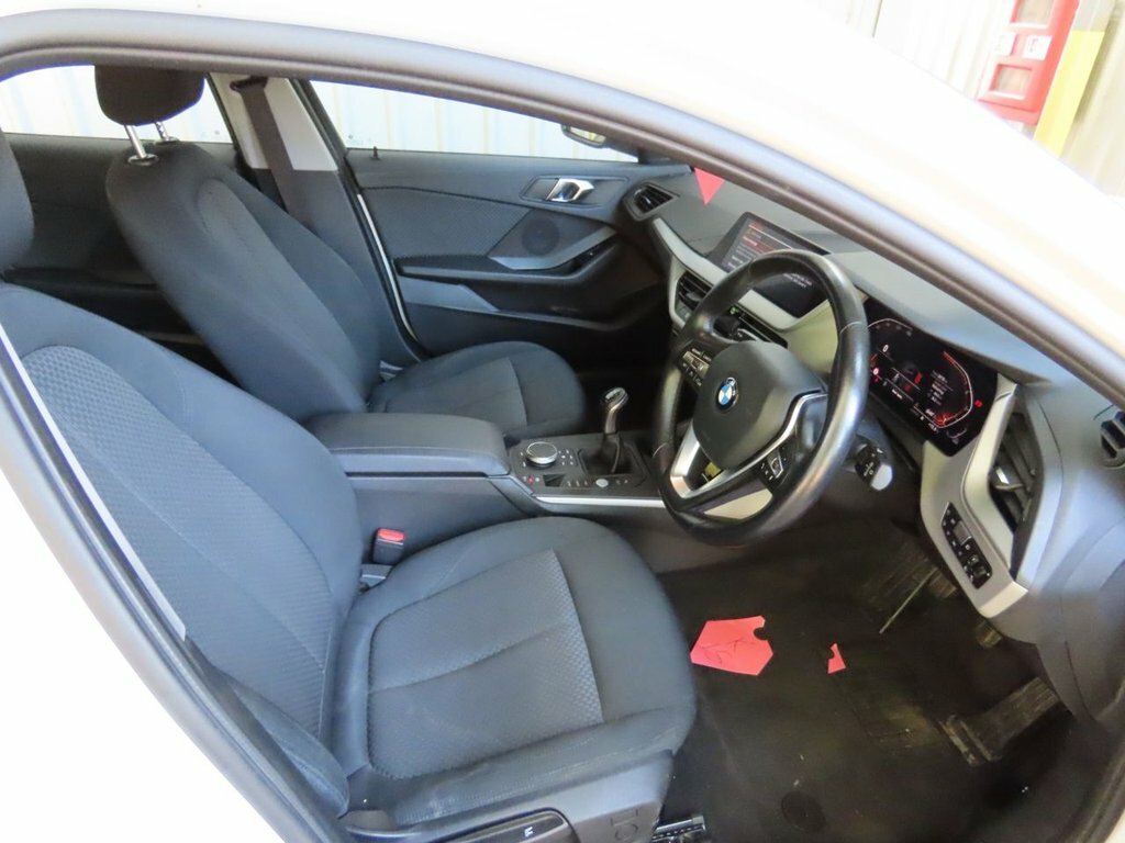 BMW 1 Series 2022 22 2.0  #7