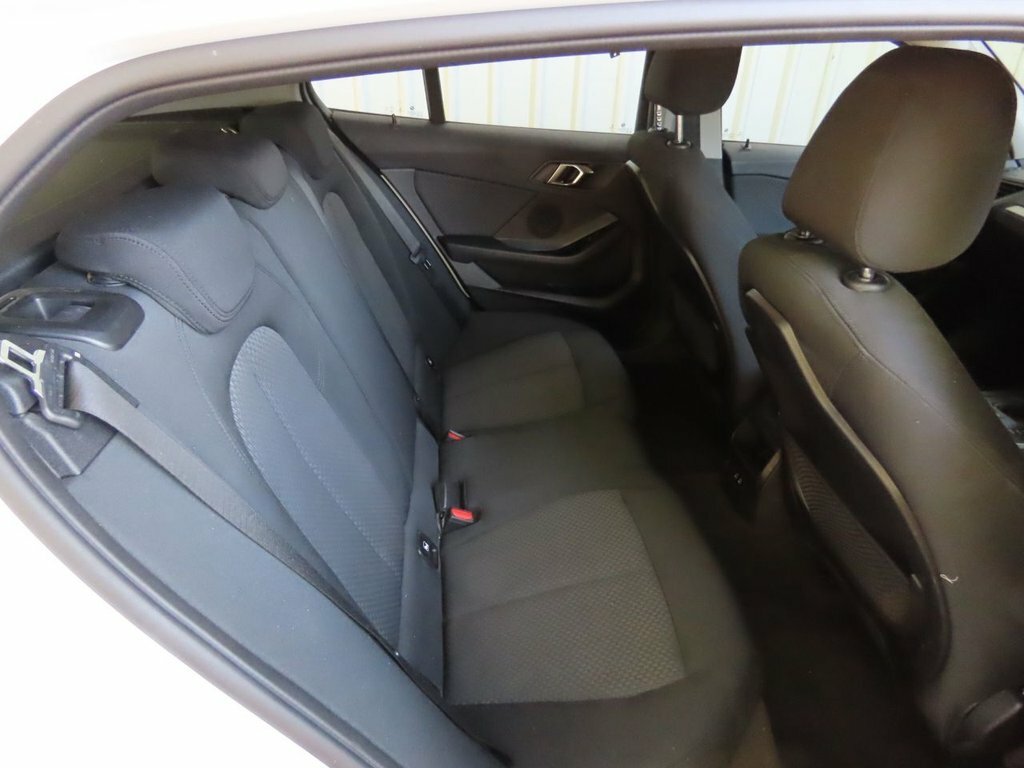 BMW 1 Series 2022 22 2.0  #11