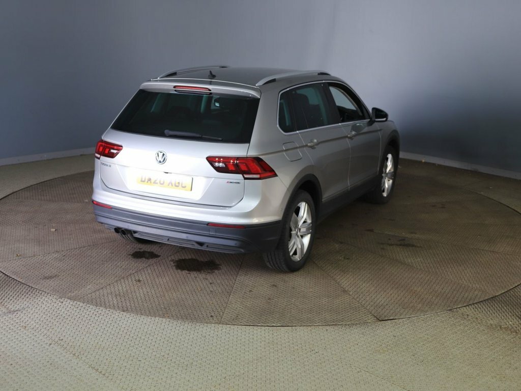 Volkswagen Tiguan 2L Match Silver #6