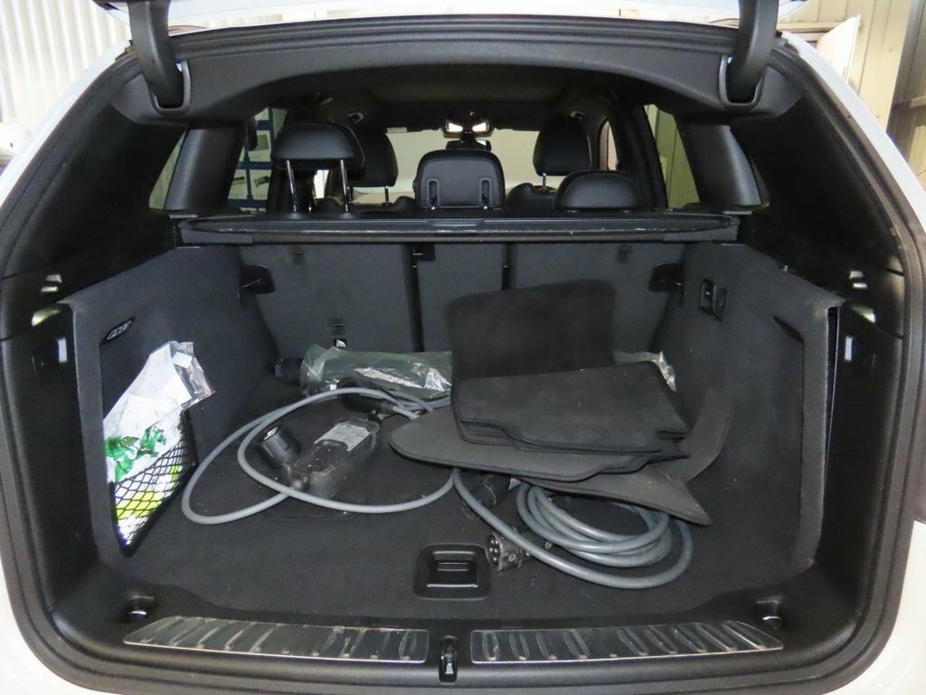 BMW iX3 210Kw Premier Edition 80Kwh Grey #12