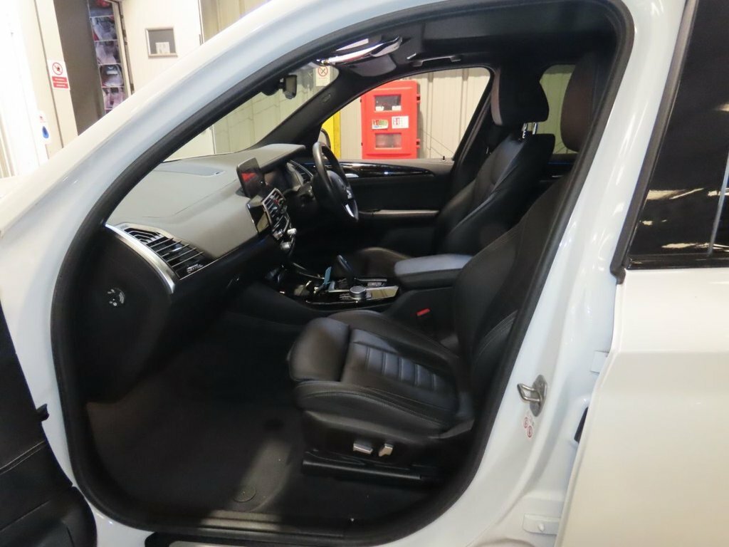 BMW iX3 210Kw Premier Edition 80Kwh Grey #7