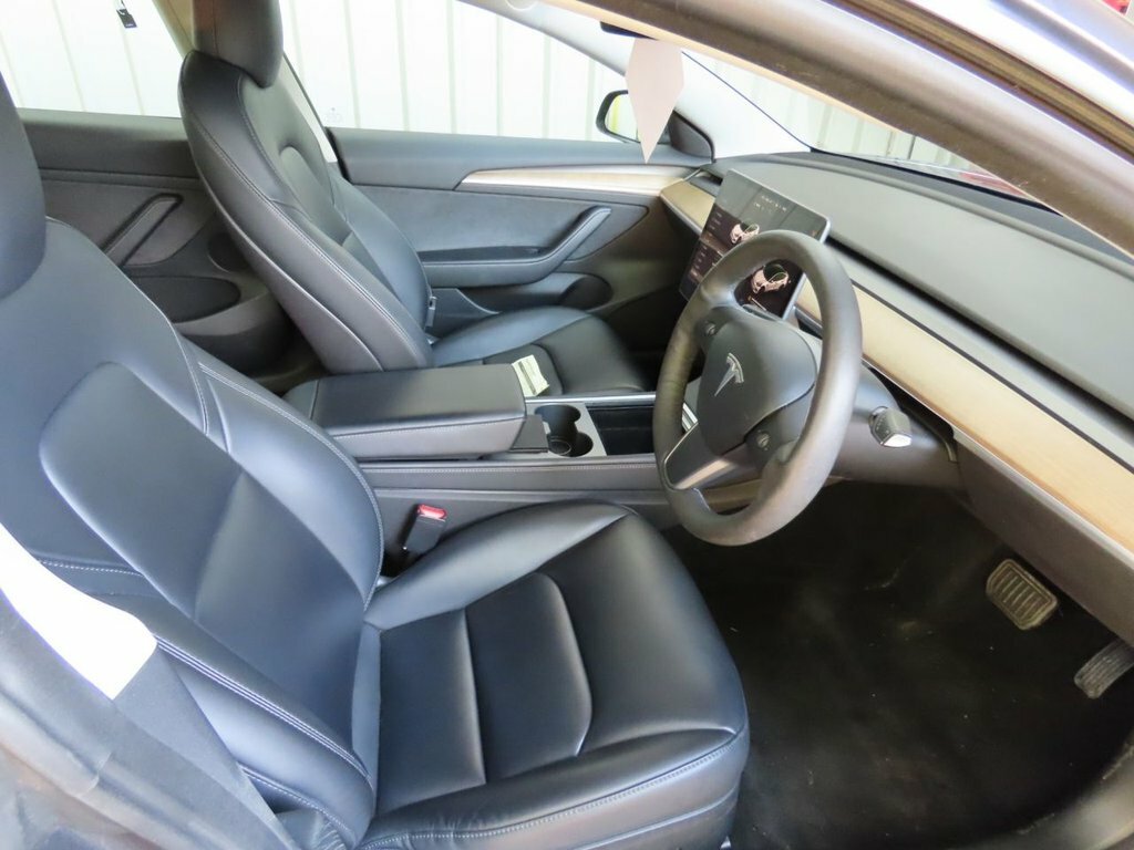 Tesla Model 3 Saloon Grey #4