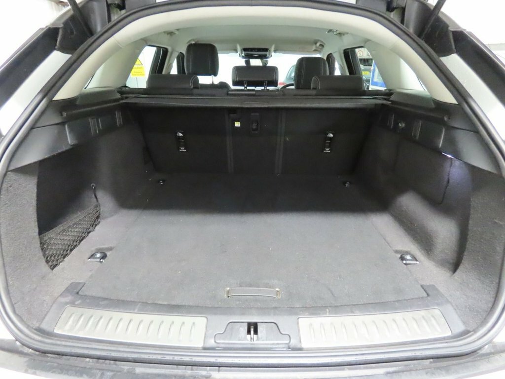 Land Rover Range Rover Velar 2.0 D240 R-dynamic Hse Grey #10