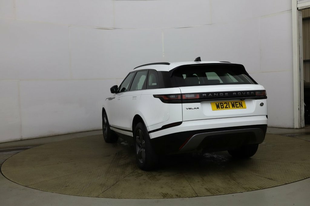 Land Rover Range Rover Velar 2L R-dynamic White #5
