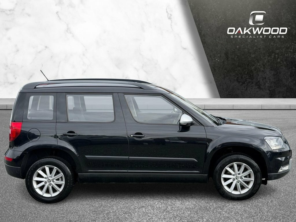 Skoda Yeti 1.2L S LY15WKP Black #3