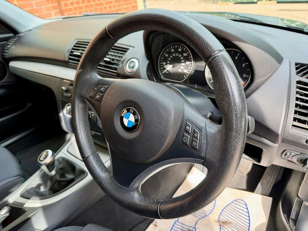 BMW 1 Series Hatchback Black #8