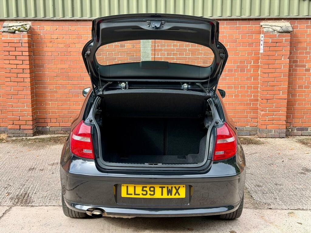 BMW 1 Series Hatchback Black #18