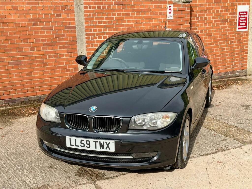 BMW 1 Series Hatchback Black #17