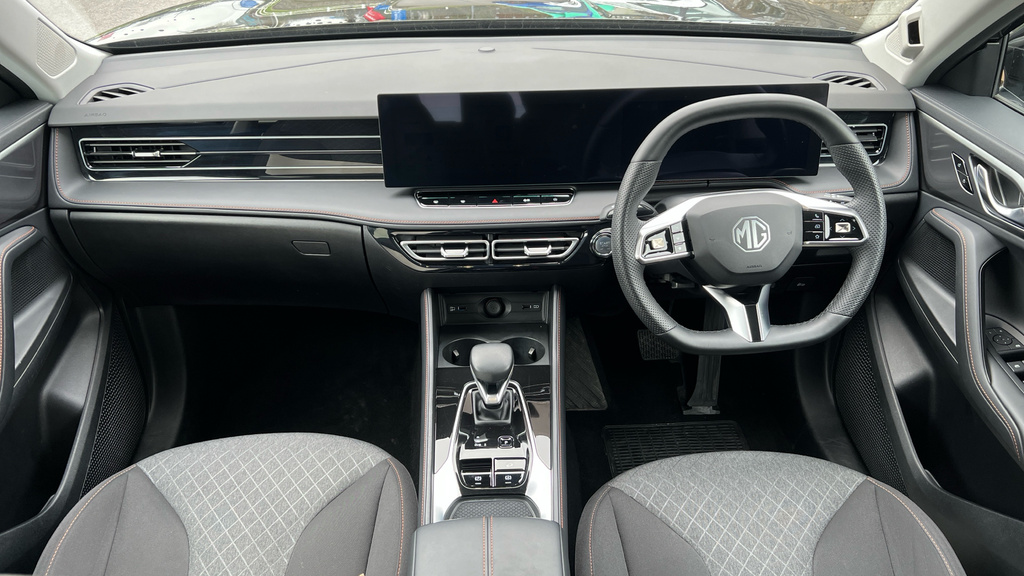 MG HS 1.5 T-gdi Se Suv Dct Euro 6 Ss 169 Black #5