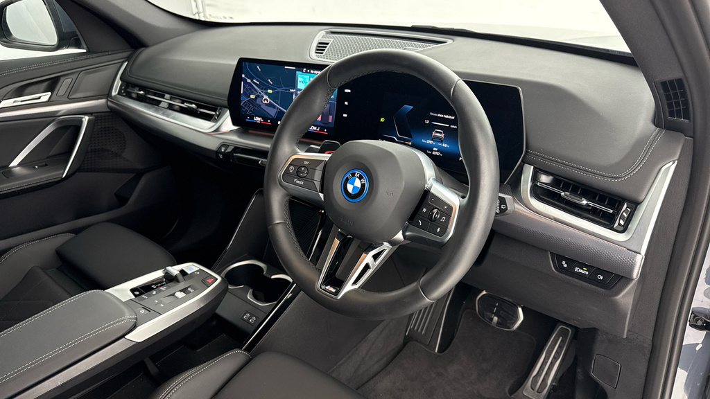 BMW iX1 Suv White #6