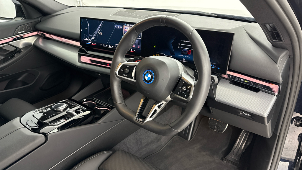 BMW 5 Series Series Grey #6