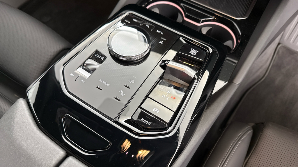 BMW 5 Series Series Grey #10
