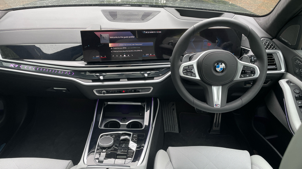 BMW X7 Suv Black #4