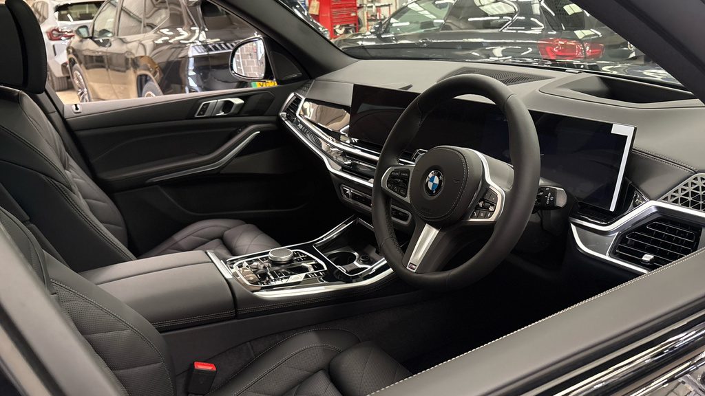 BMW X5 Suv WF26OEO Black #6