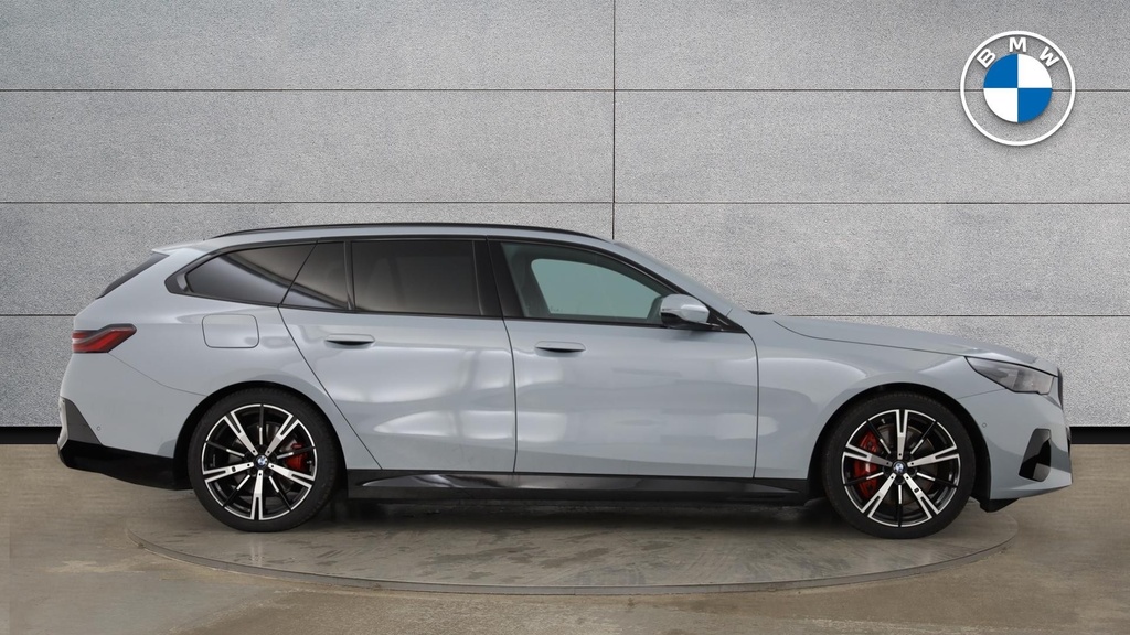 BMW i5 Estate Grey #3