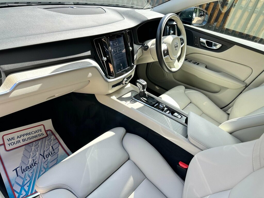 Volvo V60  Silver #16