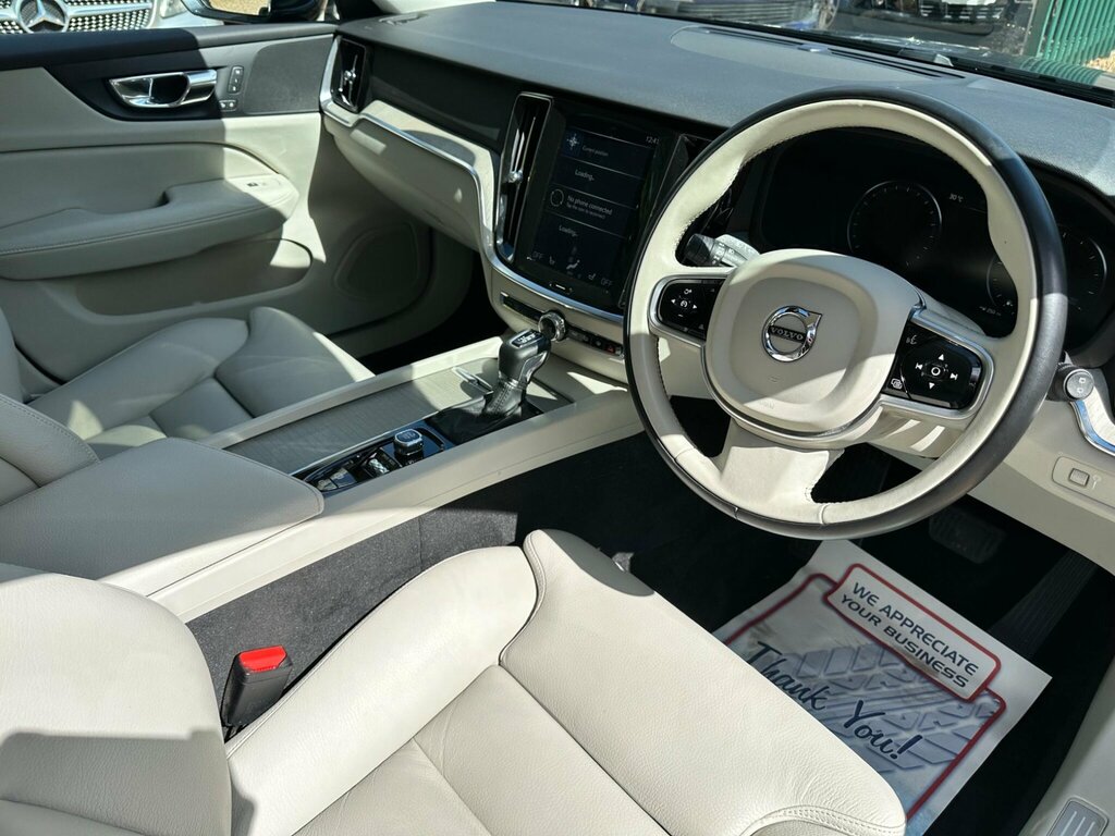 Volvo V60  Silver #11
