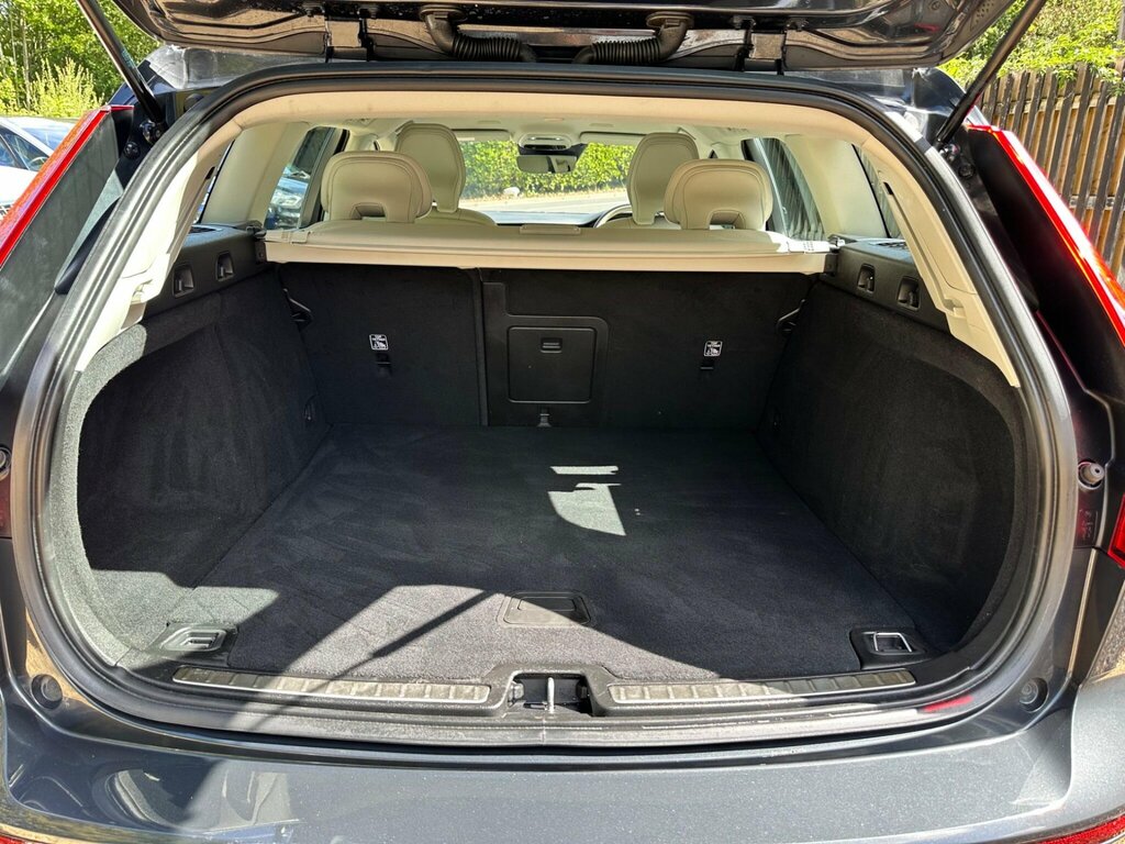 Volvo V60  Silver #20