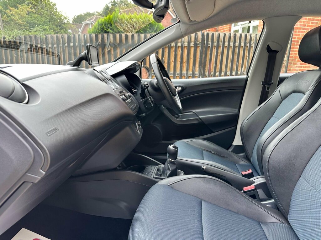 Seat Ibiza Tsi I-tech Grey #15