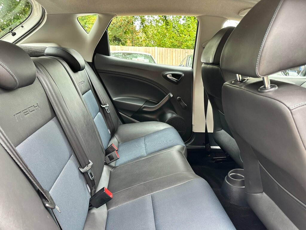 Seat Ibiza Tsi I-tech Grey #16