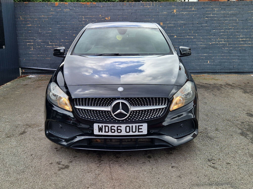 Mercedes-Benz A Class 2.1 A200d Amg Line Executive 7G-dct Euro 6 Ss Black #3