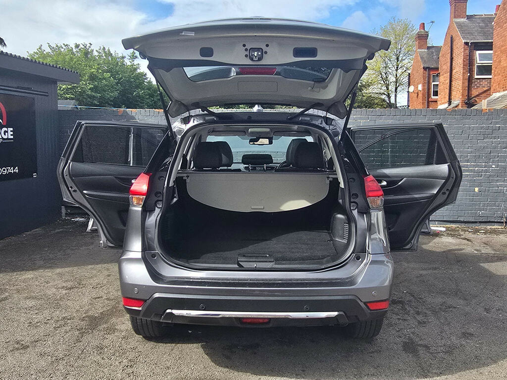 Nissan X-Trail N-tec White #18