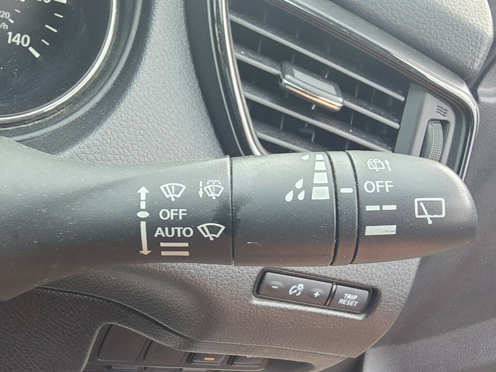 Nissan X-Trail N-tec White #41