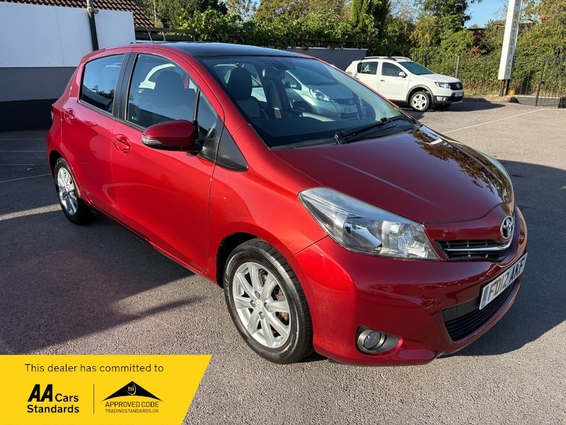 Toyota Yaris Vvt-i T Spirit Red