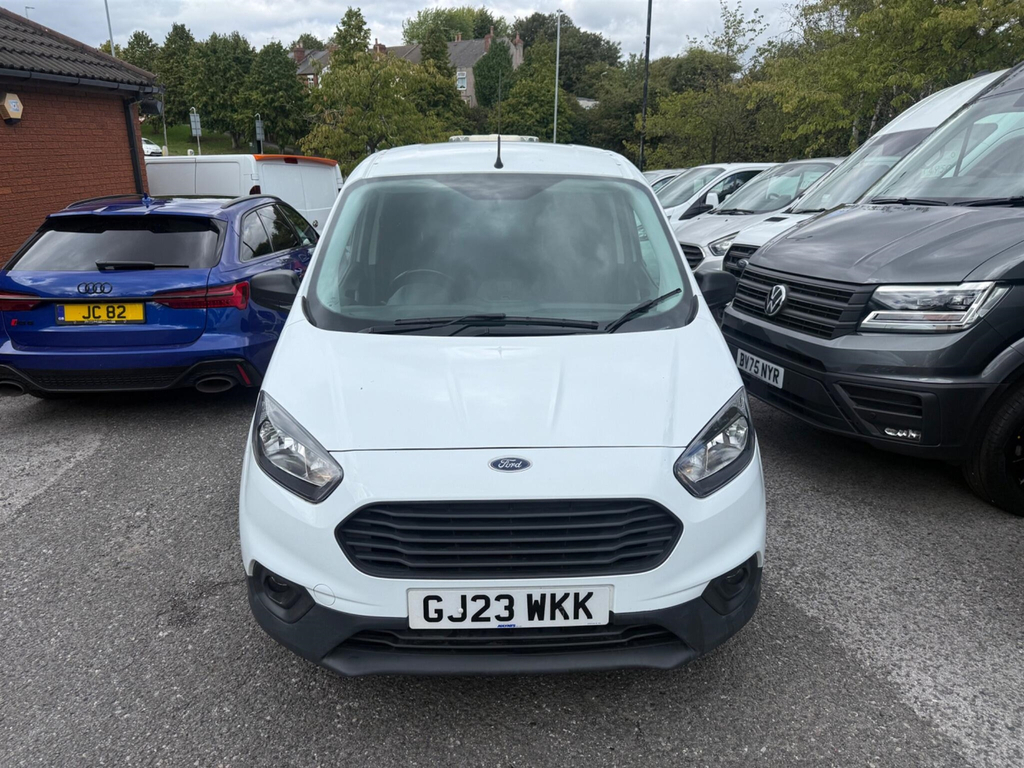 Ford Transit Courier Mpv White #2