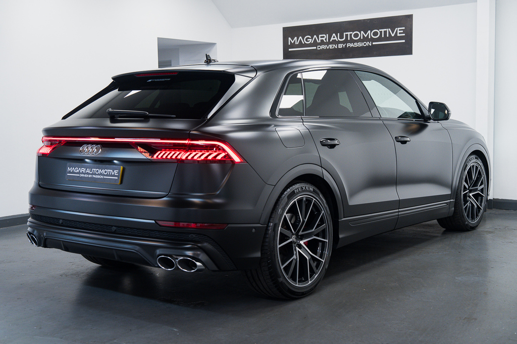 Audi SQ8 Petrol Black #13