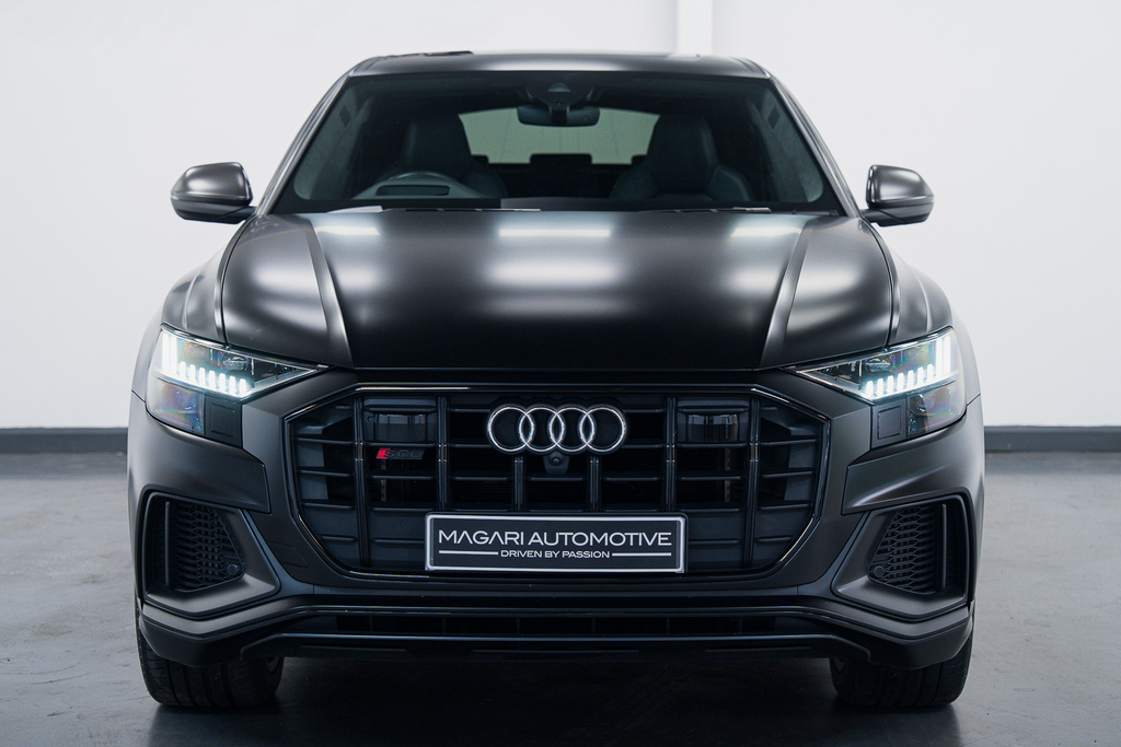 Audi SQ8 Petrol Black #7