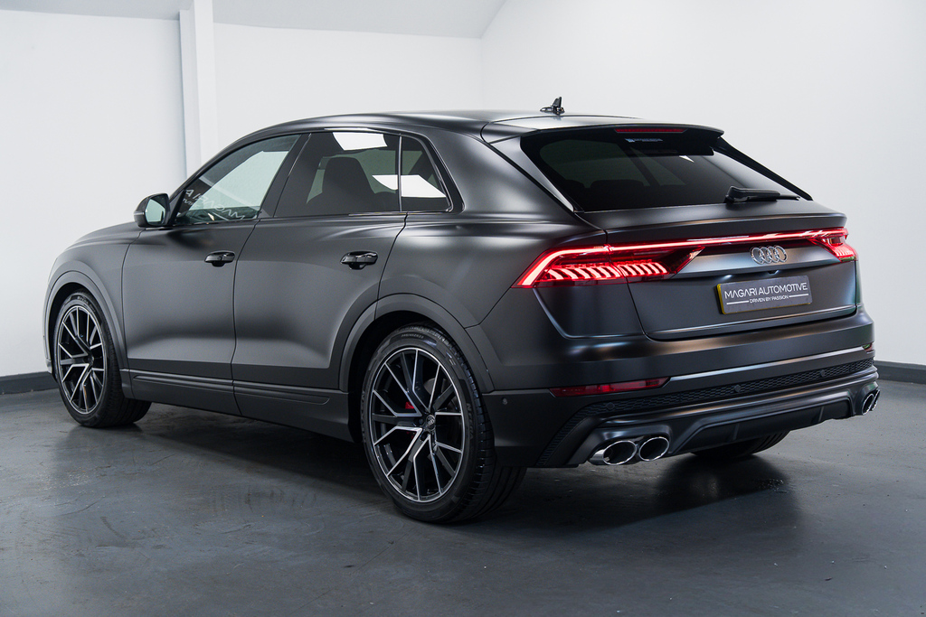 Audi SQ8 Petrol Black #17