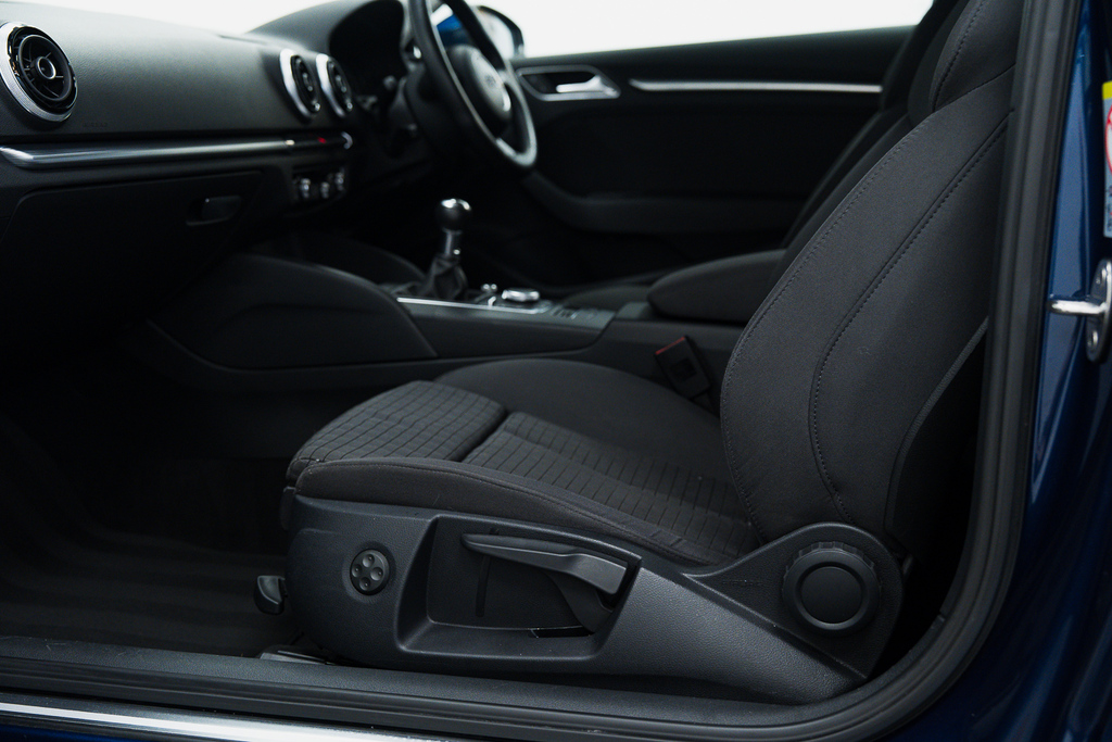 Audi A3 Tdi Se 109 Blue #40