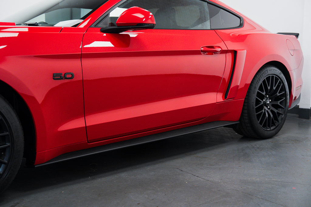 Ford Mustang Gt Red #22