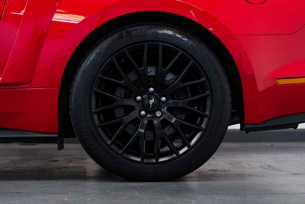 Ford Mustang Gt Red #30