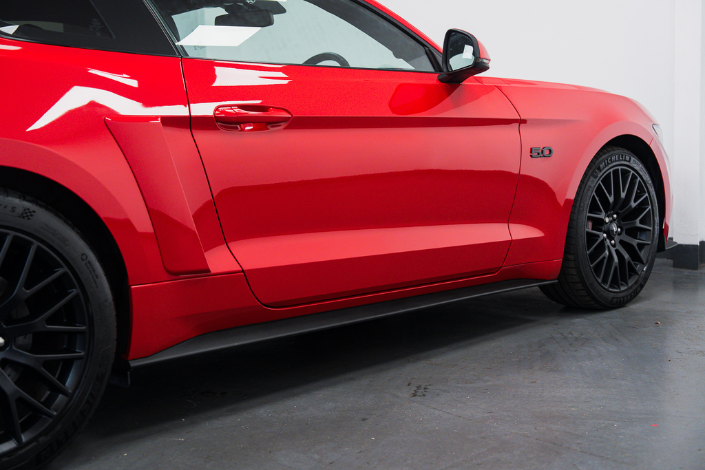 Ford Mustang Gt Red #27