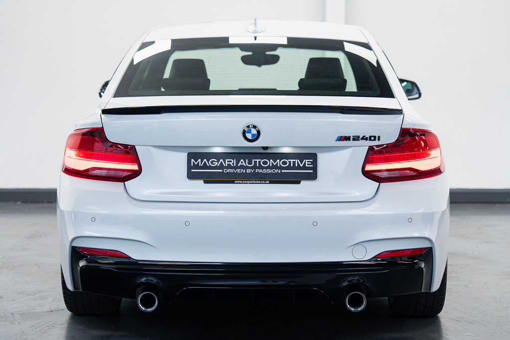 BMW 2 Series Red #15