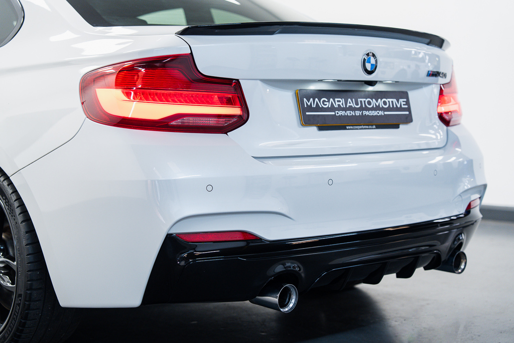 BMW 2 Series Red #18