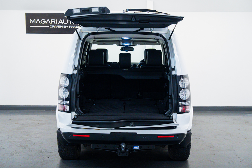 Land Rover Discovery 4 Suv White #63