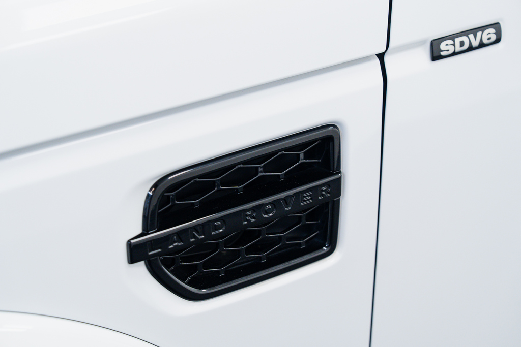 Land Rover Discovery 4 Suv White #21