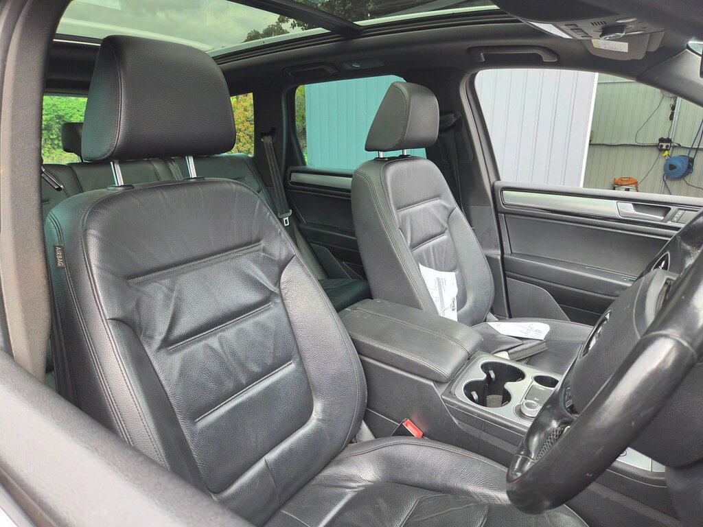 Volkswagen Touareg 3.0 Tdi V6 Bluemotion Tech R-line Suv T Blue #5