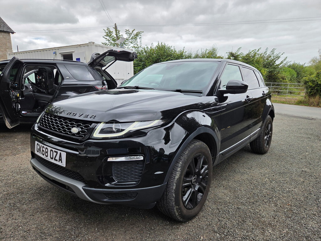 Land Rover Range Rover Evoque 2.0 Ed4 Se Tech Suv Fwd Euro 6 Black #4