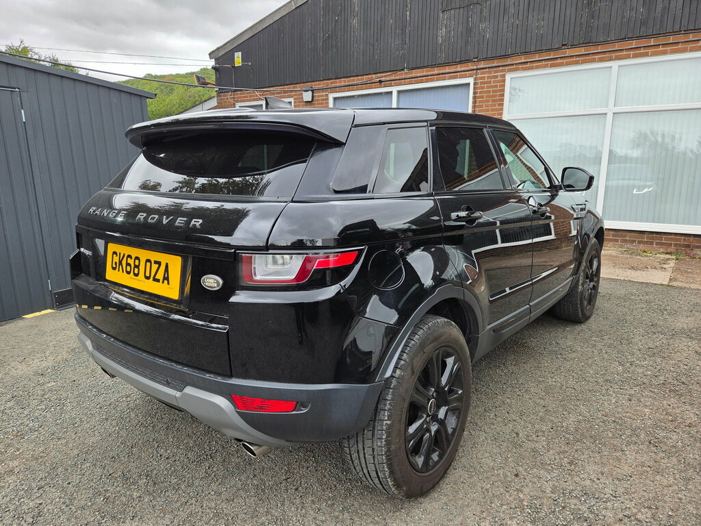 Land Rover Range Rover Evoque 2.0 Ed4 Se Tech Suv Fwd Euro 6 Black #2