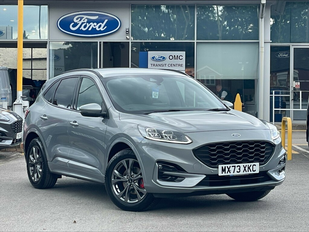 Ford Kuga 1.5 Ecoboost 150 St-line Edition Silver