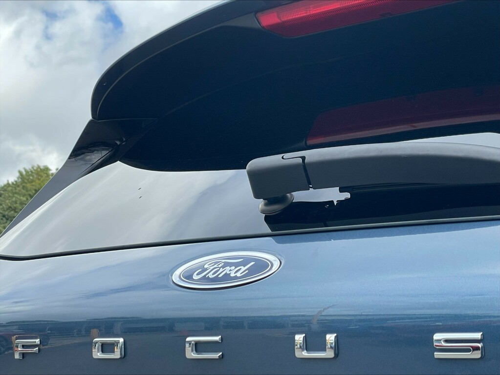 Ford Focus 1.0 St-line X Black #9