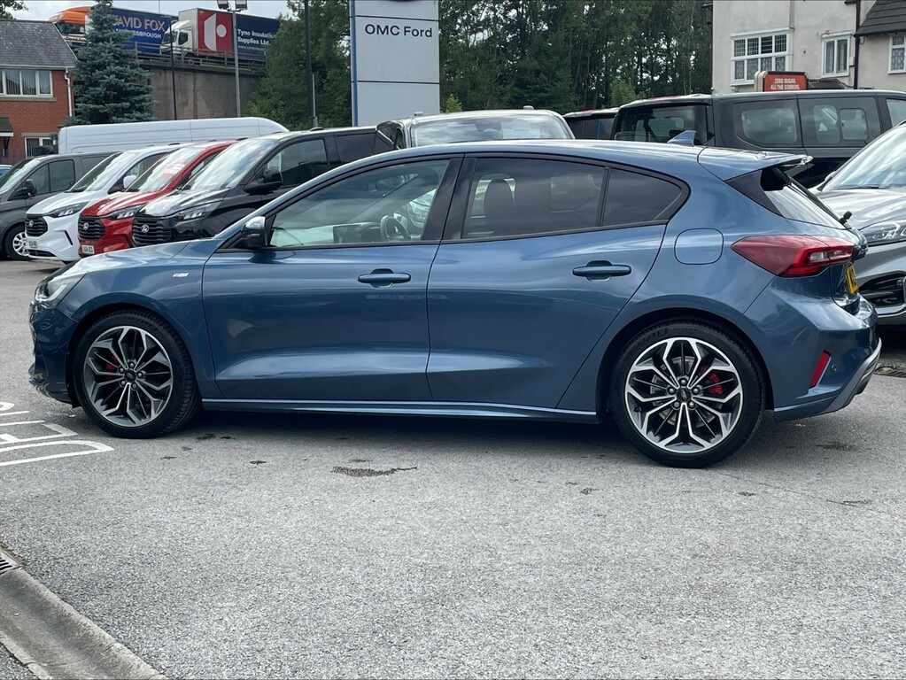 Ford Focus 1.0 St-line X Black #6