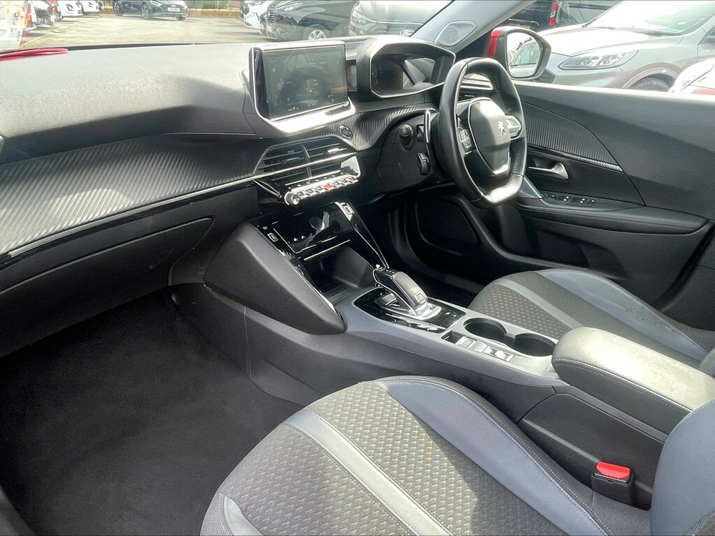 Peugeot 2008 1.2 Puretech Active Orange #26